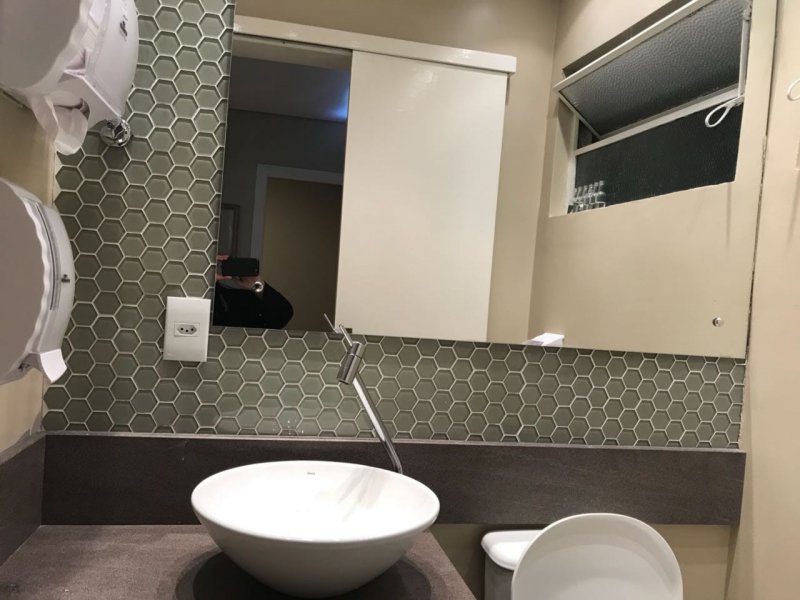 Comercial à venda Centro Histórico com 43m² e  quartos por R$ 280.000 - 1519083966-img-20180925-wa0006.jpg
