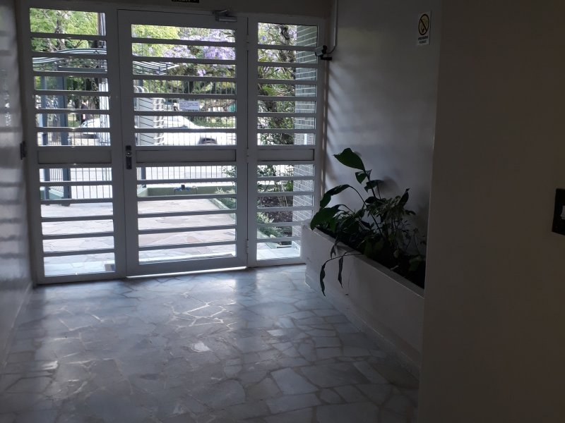 imóvel com 40m² - Azenha - Porto Alegre
