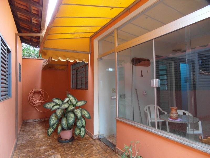 Casa à venda centro com 259m² e 5 quartos por R$ 1.200 - 729242550-sam-4409.JPG