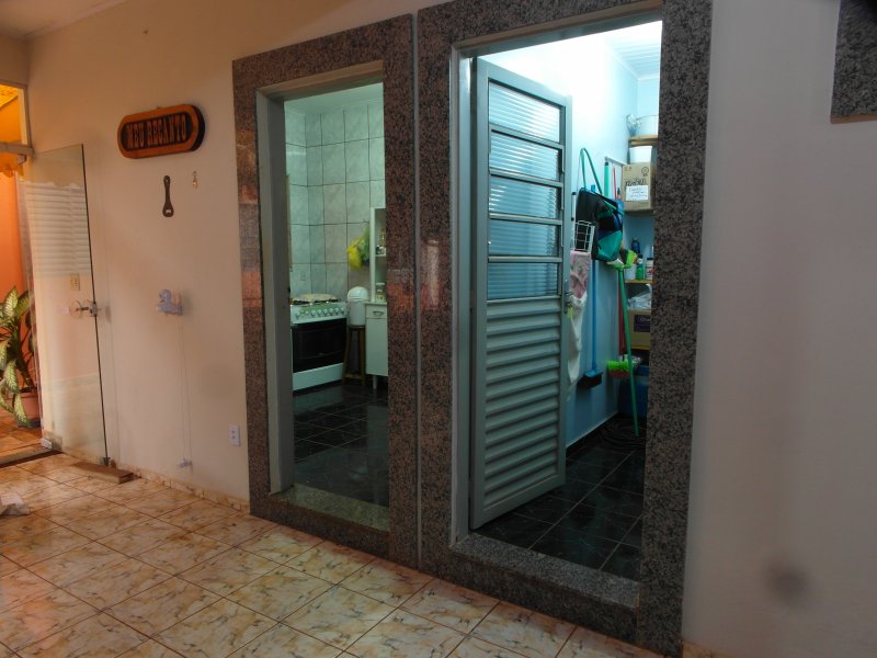 Casa à venda centro com 259m² e 5 quartos por R$ 1.200 - 736582173-sam-4426.JPG