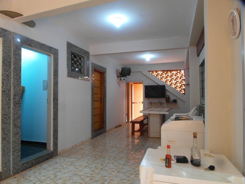 Casa à venda centro com 259m² e 5 quartos por R$ 1.200 - 786946555-sam-4422.JPG