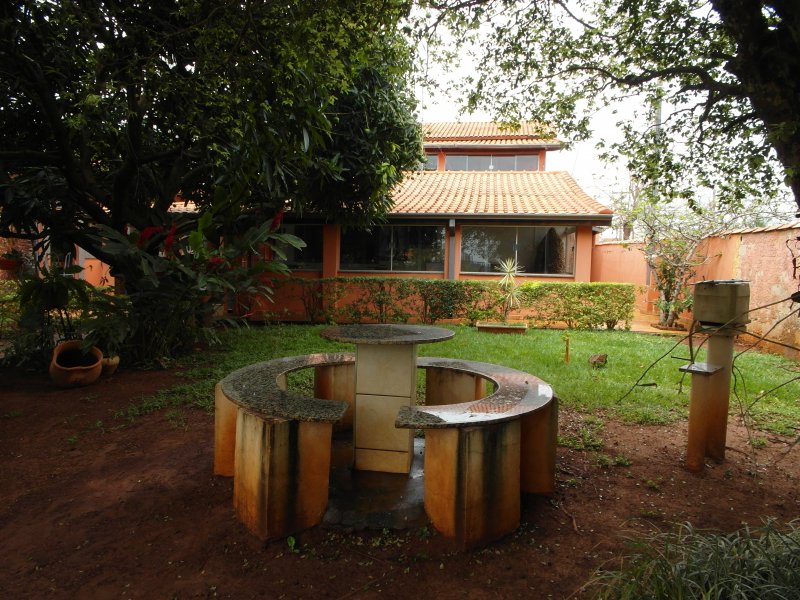 Casa à venda centro com 259m² e 5 quartos por R$ 1.200 - 790420234-sam-4373.JPG