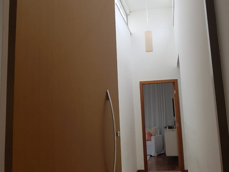 Casa à venda Centro com 175m² e 3 quartos por R$ 690.000 - 214532120-20181014-181649261-ios.jpg