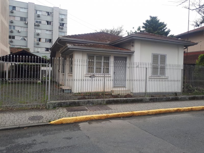 imóvel com 345m² - Centro - Joinville