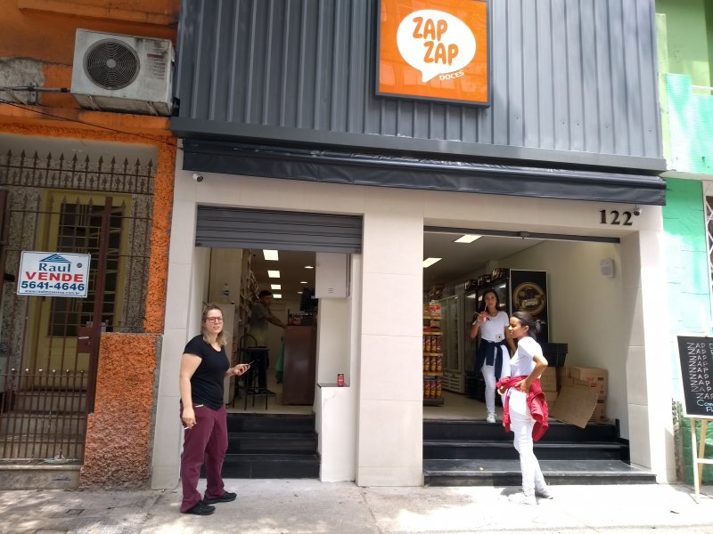 Comercial à venda São Paulo com 200m² e  quartos por R$ 980.000 - 1105421673-img-20181017-124622428.jpg
