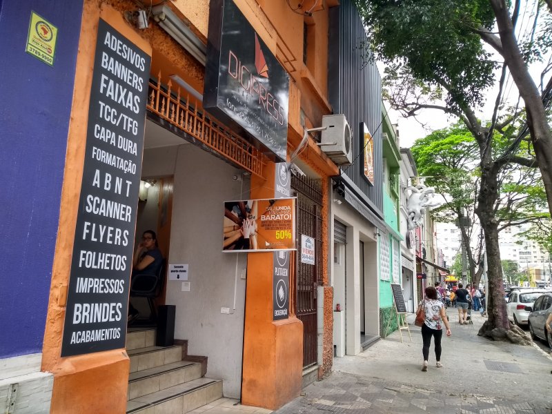 Comercial à venda São Paulo com 200m² e  quartos por R$ 980.000 - 1613968249-img-20181017-124911751-hdr.jpg
