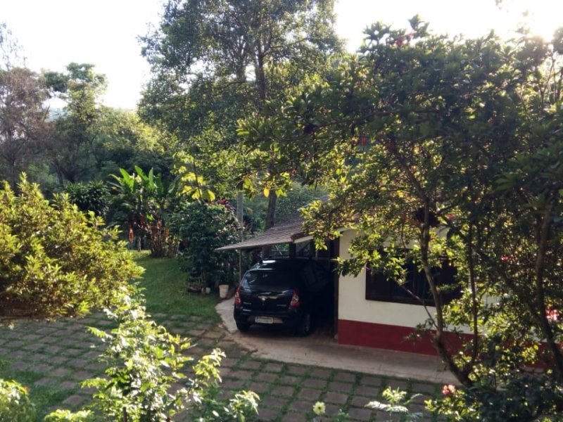 Apartamento à venda Jardim Nossa Senhora das Graças com 10500m² e 6 quartos por R$ 1.000.000 - 1694881698-whatsapp-image-2018-11-14-at-16.jpeg