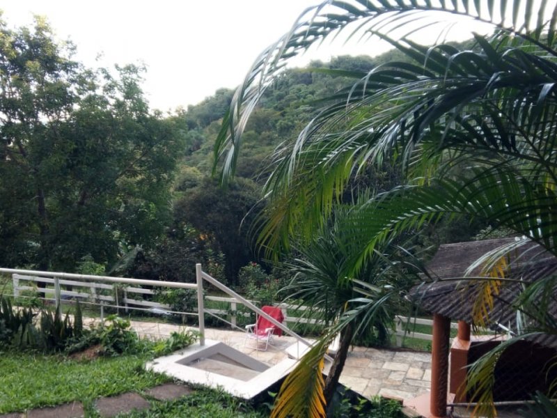 Apartamento à venda Jardim Nossa Senhora das Graças com 10500m² e 6 quartos por R$ 1.000.000 - 785265763-whatsapp-image-2018-11-14-at-16.jpeg