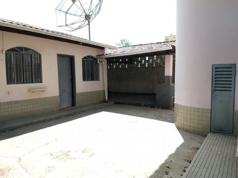 imóvel com 186m² - Imbaúbas - Ipatinga