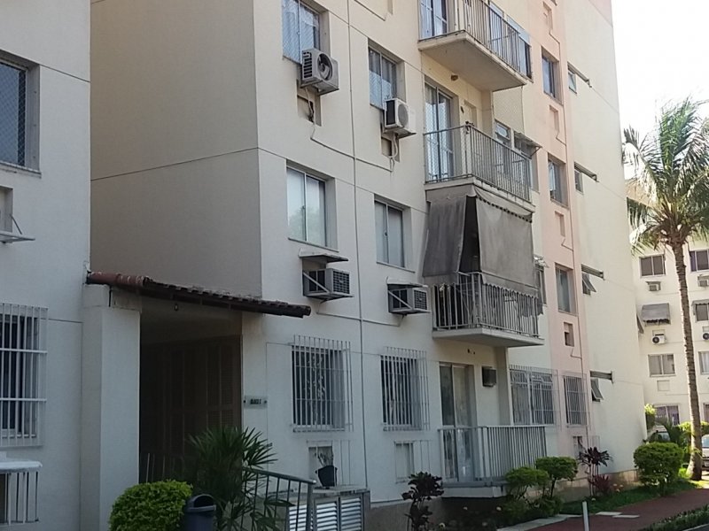 Apartamento à venda Taquara com 60m² e 2 quartos por R$ 260.000 - 1662066535-20181003-082856.jpg