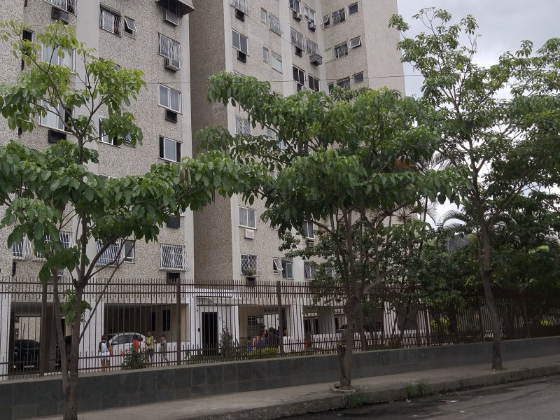 Apartamento à venda Patronato com 68m² e 2 quartos por R$ 200.000 - 166775718-20181117-111601.jpg