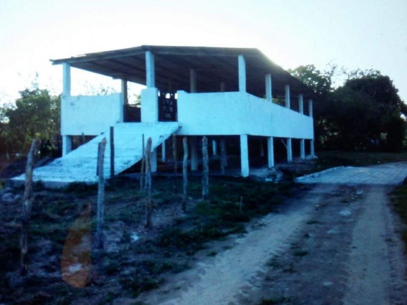 imóvel com 500m² - Br 324 - Feira de Santana
