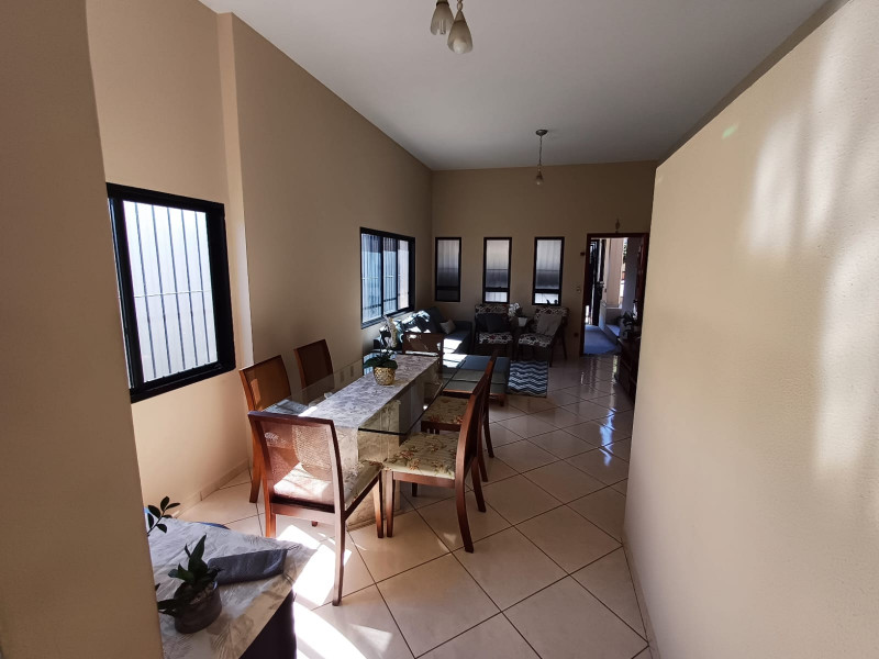 Casa à venda Jardim Delforno com 200m² e 3 quartos por R$ 600.000 - 1089965221-25534804-b377-42b3-9dd0-0c2f6194b382.jpeg