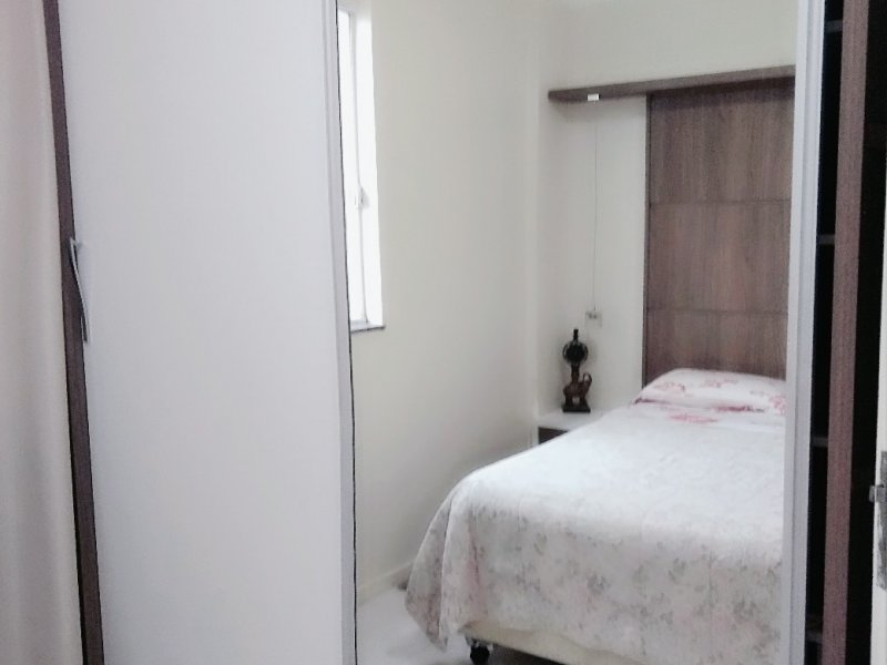 imóvel com 75m² - Centro - Palhoça