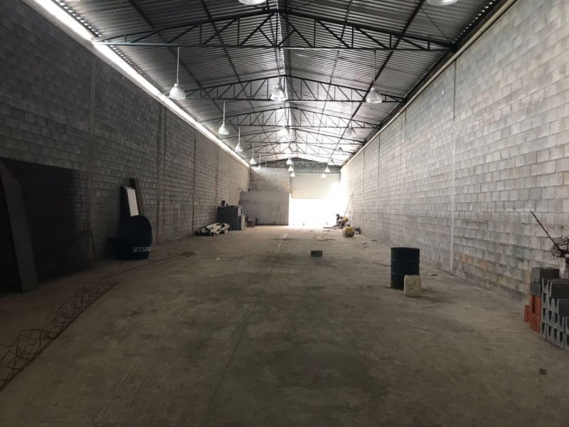 imóvel com 600m² - Jardim Presidente Dutra - Guarulhos