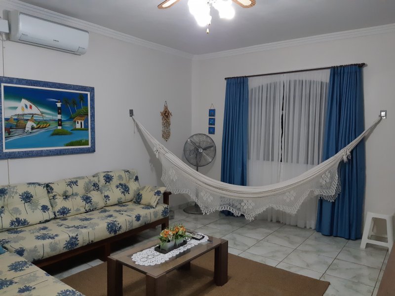 Casa à venda Centro com 86m² e 2 quartos por R$ 570.000 - 728683074-20180928-184137.jpg