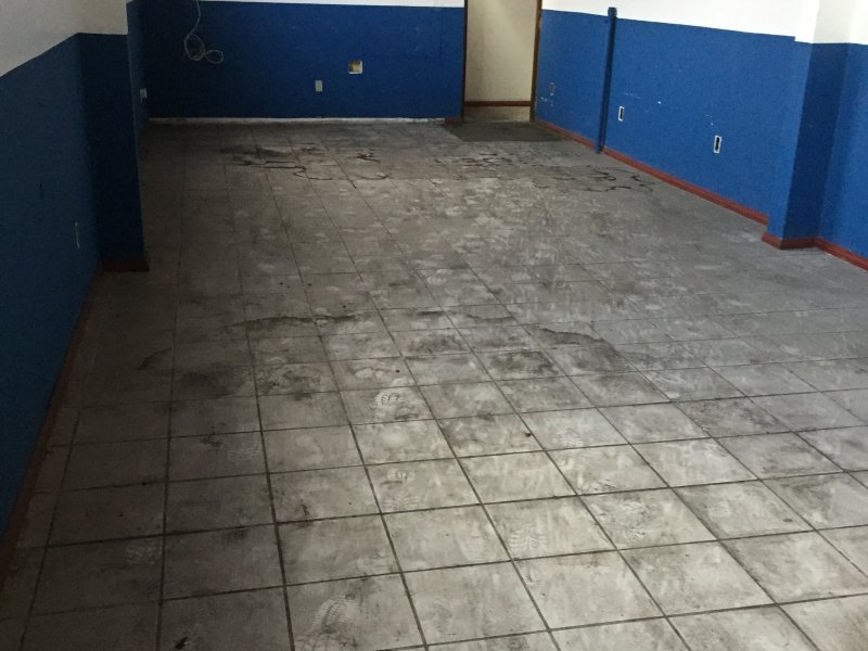 Comercial à venda Cachoeirinha com 970m² e  quartos por R$ 1.200.000 - 426793090-img-8967.JPG