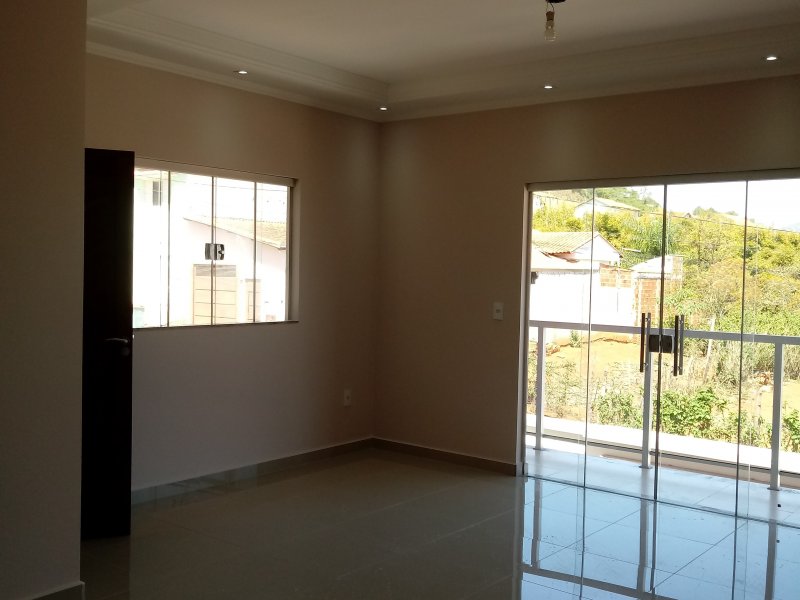 imóvel com 207m² - Loteamento do Valle 1 - Santa Rita do Sapucaí
