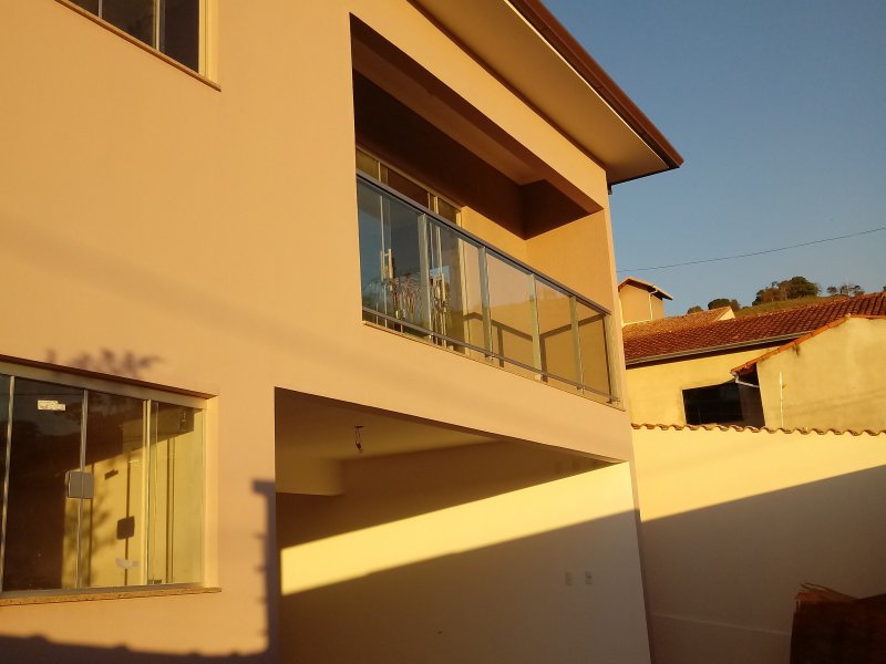 imóvel com 207m² - Loteamento do Valle 1 - Santa Rita do Sapucaí