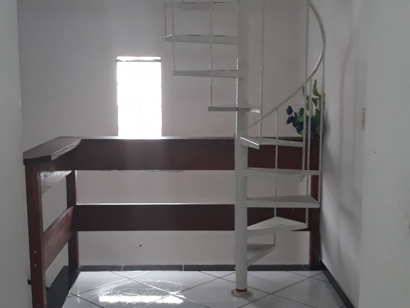 imóvel com 360m² - Caminho Novo - Palhoça