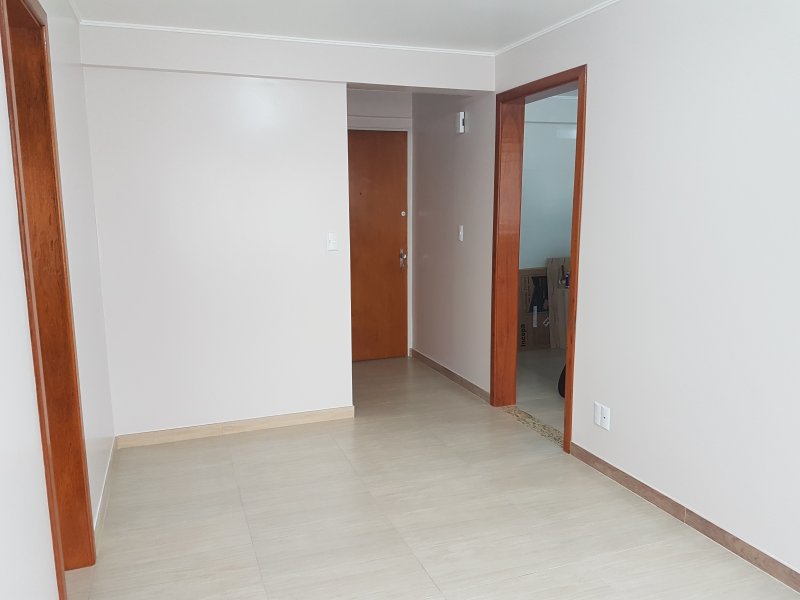 Apartamento à venda Centro com 40m² e 1 quarto por R$ 250.000 - 1198774524-sala1.jpg