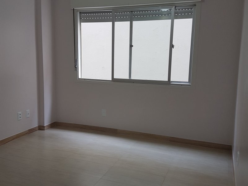 Apartamento à venda Centro com 40m² e 1 quarto por R$ 250.000 - 9487506-quarto.jpg