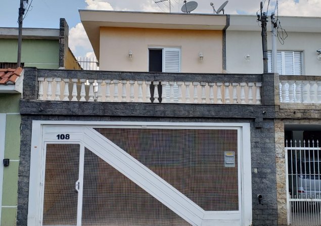imóvel com 200m²