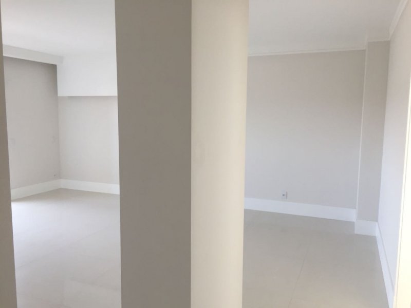 imóvel com 245m² - Vila Aviação - Bauru