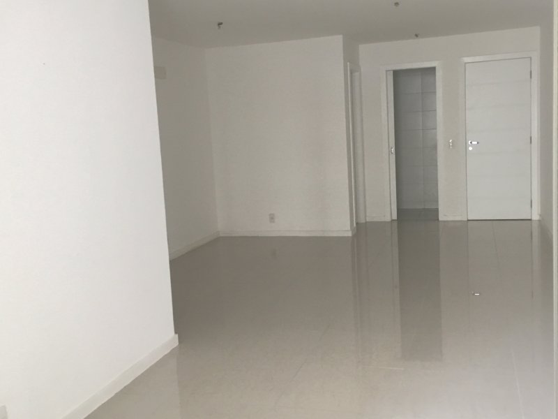 Apartamento à venda Icaraí com 138m² e 4 quartos por R$ 1.095.000 - 1031737586-8-sala-de-estar-e-jantar.JPG