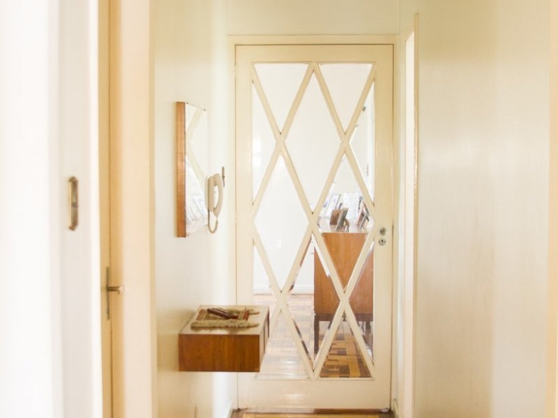 Apartamento à venda Glória com 133m² e 3 quartos por R$ 550.000 - 1512819455-corredor-dos-quartos-para-a-sala.jpg