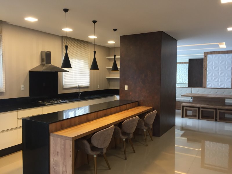 imóvel com 133m² - Centro - Balneário Camboriú