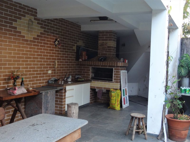 Casa à venda Granja Viana com 170m² e 3 quartos por R$ 900.000 - 2085043621-dsc05340.JPG