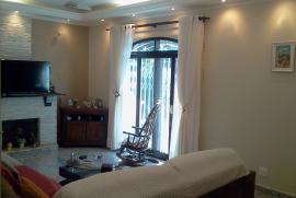 Casa à venda Balneário Praia do Pernambuco com 330m² - 4 dormitórios -  vagas - R$ 1.100.000 - 864162232-e-sala-estar-2.jpg