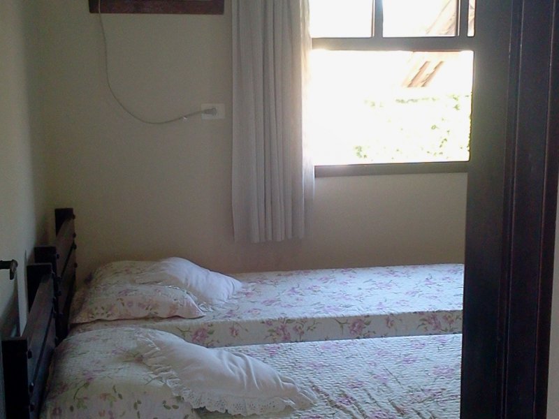 Casa à venda Balneário Praia do Pernambuco com 330m² e 4 quartos por R$ 1.100.000 - 976130774-m-quarto-2-1.jpg