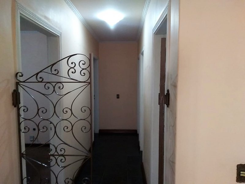 Apartamento à venda Centro com 124m² e 3 quartos por R$ 450.000 - 626412929-corredor-quartos-banhos.jpeg