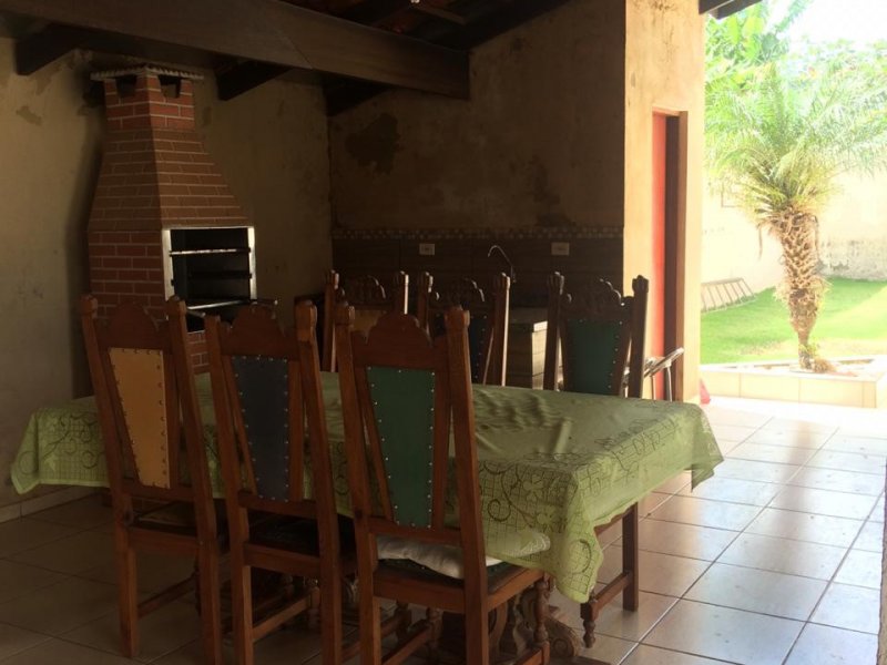 Casa à venda Residencial Hipica Jaguari com 600m² e 3 quartos por R$ 480.000 - 593693134-churrasqueira.jpeg