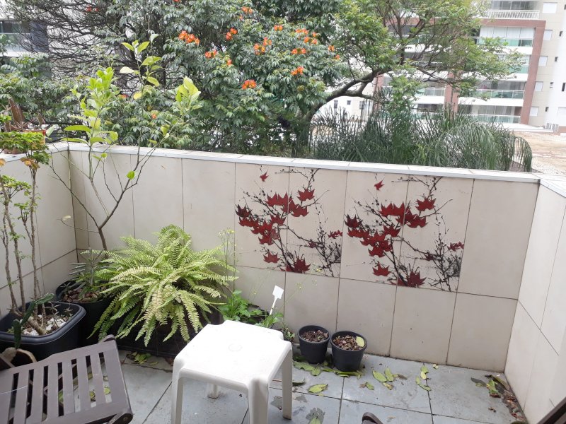 Apartamento à venda Consolação com 70m² e 2 quartos por R$ 550.000 - 885652232-f-sacada-dorm.jpg
