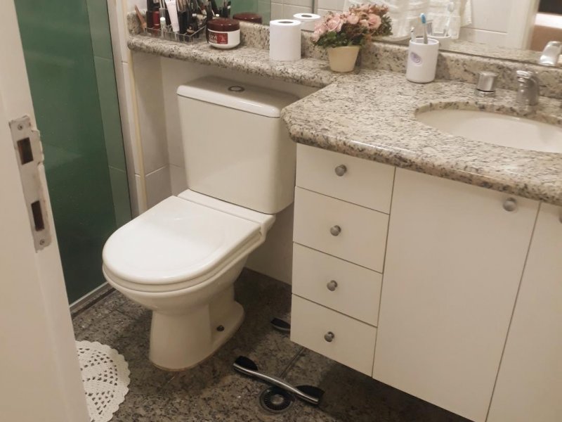 Apartamento à venda Vila Pompéia com 109m² e 2 quartos por R$ 950.000 - 308326649-banheiro-suite-escritorio.jpg