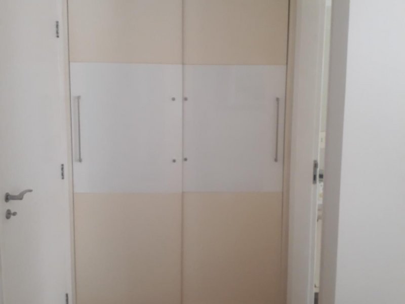 Apartamento à venda Vila Pompéia com 109m² e 2 quartos por R$ 950.000 - 689453525-armario-quarto-1.jpg