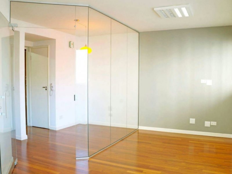 Comercial à venda Centro com 26m² e  quartos por R$ 140.000 - 1838956251-img-20181122-wa0008.jpg