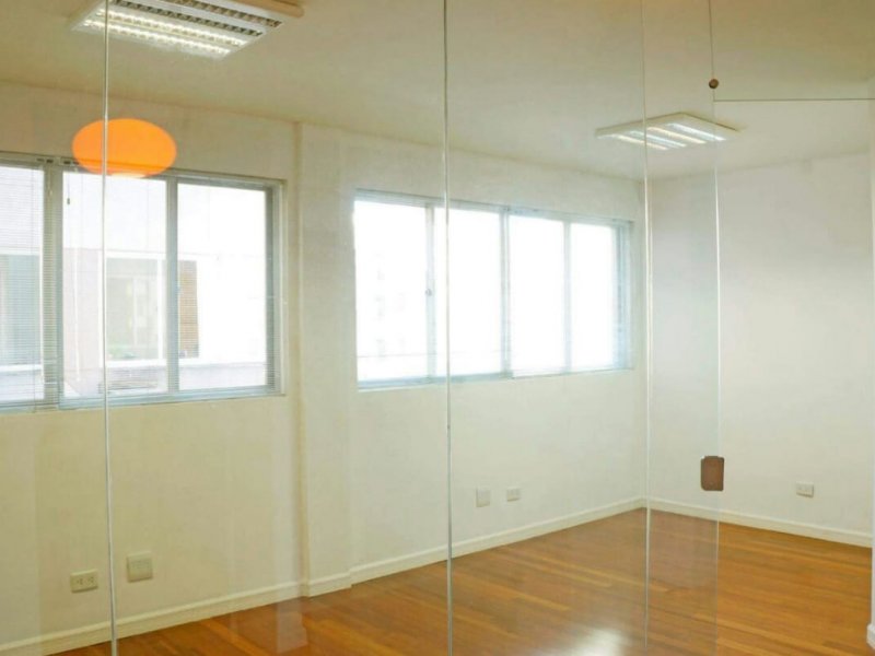 Comercial à venda Centro com 26m² e  quartos por R$ 140.000 - 1925224039-img-20181122-wa0005.jpg