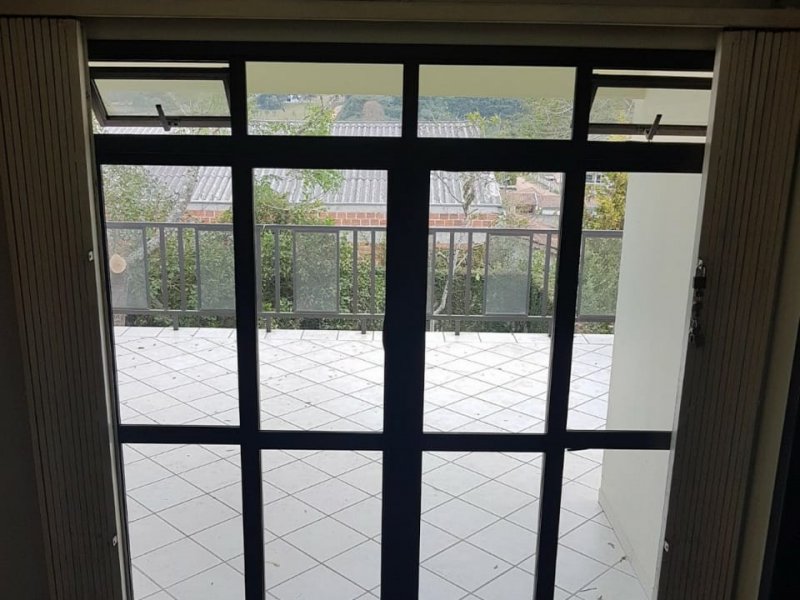 imóvel com 170m² - Centro - Mandirituba