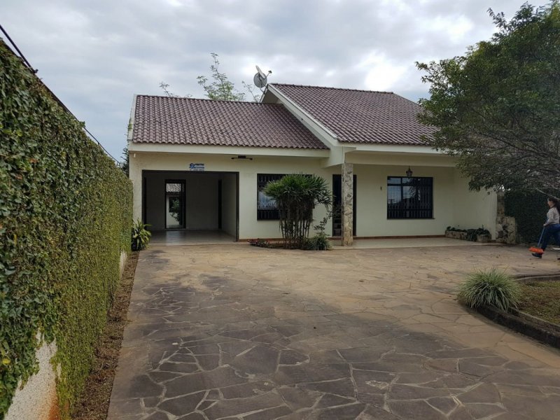 imóvel com 170m² - Centro - Mandirituba