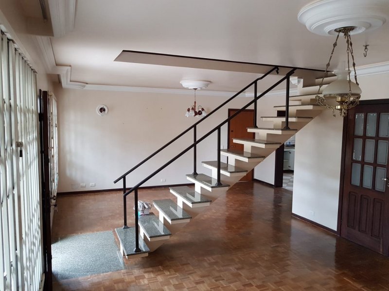 imóvel com 170m² - Centro - Mandirituba