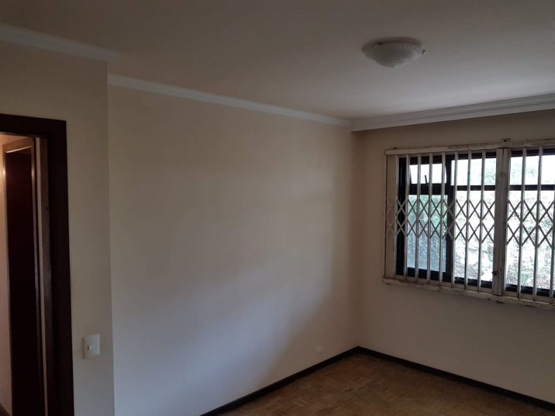 imóvel com 170m² - Centro - Mandirituba