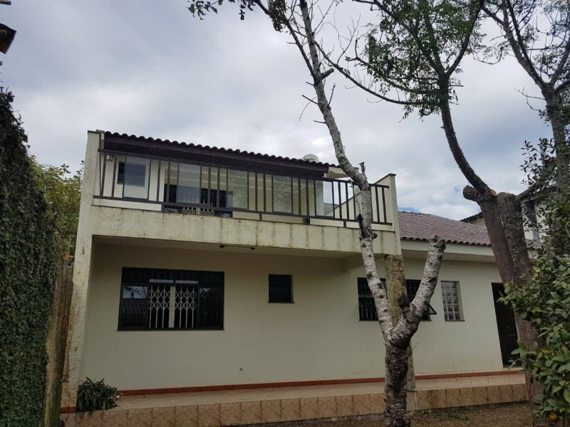 imóvel com 170m² - Centro - Mandirituba
