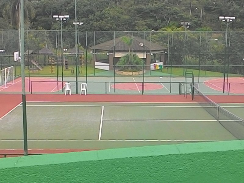 Terreno à venda Jardim Imperial Hills III com 513m² e  quartos por R$ 225.000 - 1845179105-quadras-poli-e-tenis.jpg