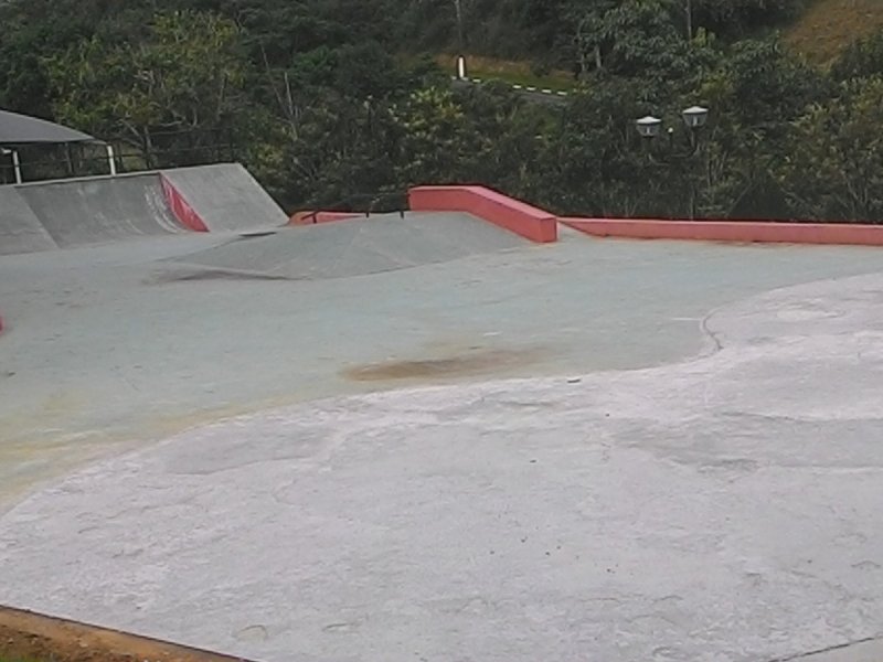 Terreno à venda Jardim Imperial Hills III com 513m² e  quartos por R$ 225.000 - 744093417-pista-skate-e-patinete.jpg