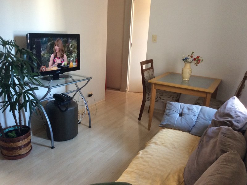 Apartamento à venda Santo Amaro com 50m² e 2 quartos por R$ 299.000 - 2001892825-cd9c8492-feb6-4166-9b3f-cf212db62d90.jpeg