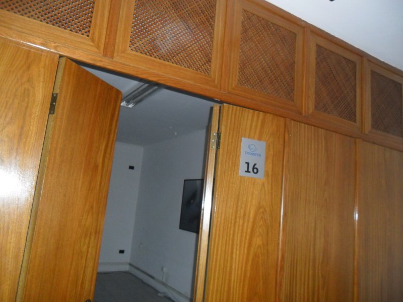 Comercial à venda Presidente Altino com 607m² e  quartos por R$ 2.200.000 - 1887249949-sam-3575.JPG